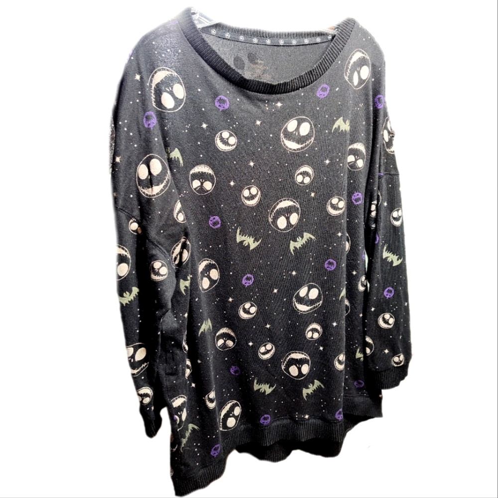 🪴2 For $20🪴 Nightmare Before Christmas Long Sleeve Tee